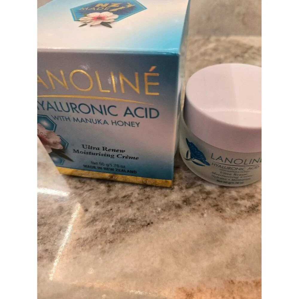 NIB LANOLINÉ Hyaluronic Acid Ultra Renew Moisturising Crème
